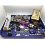 A Mixed Lot of Assorted Costume Jewellery, including necklaces, pendants on chains, imitation