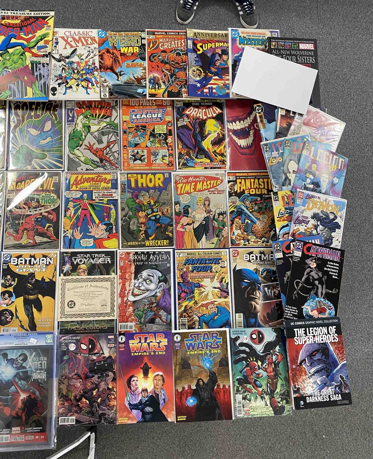 Approximately One Hundred and Eighty 1960's to Modern American Comic Books. To include comics by - Bild 2 aus 8