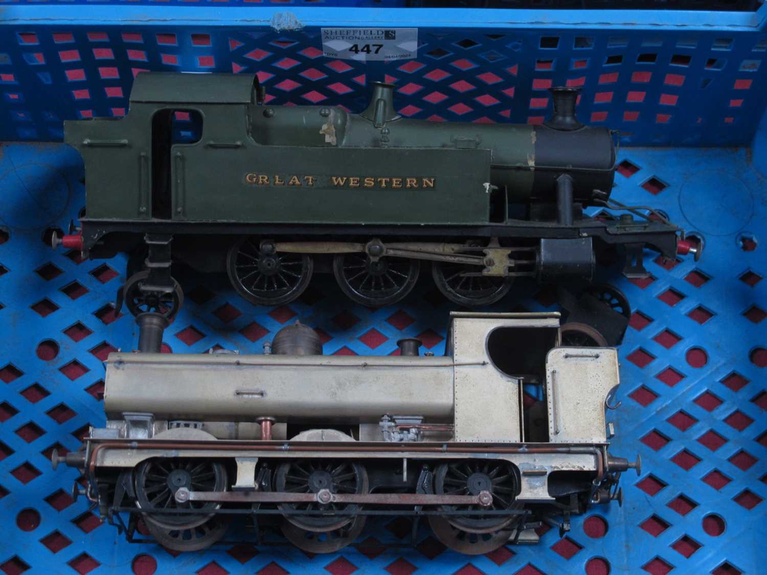 Two O Gauge/ 7mm Kit Built Tank Steam Locomotives; A Class 54xx (from a brass kit) 0-6-0 pannier