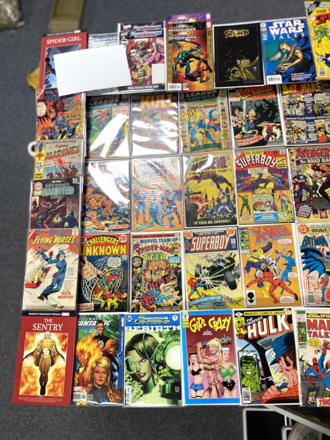 Approximately One Hundred and Sixty 1960's to Modern American Comic Books. To include comics by - Image 5 of 8