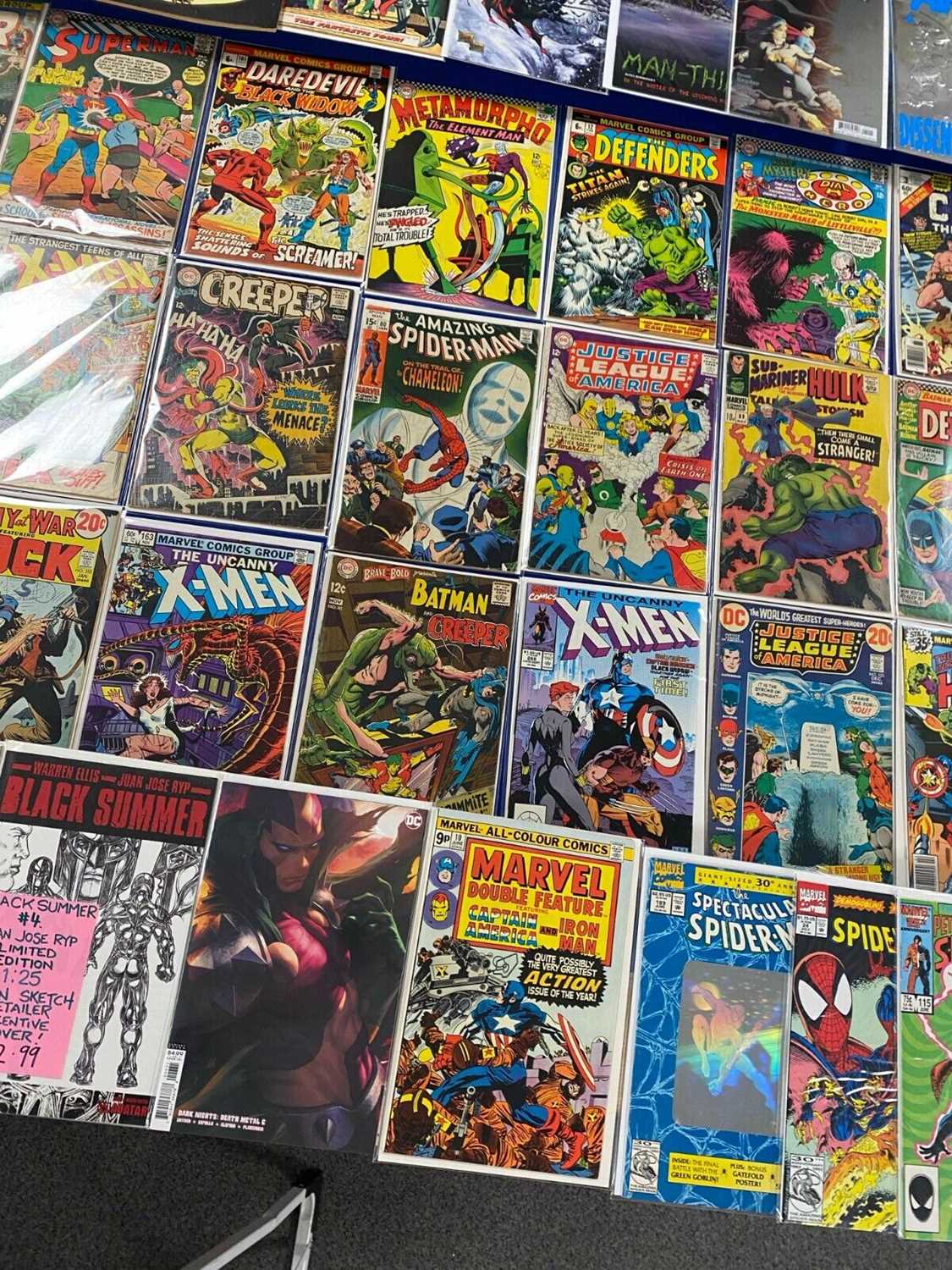 Approximately One Hundred and Sixty 1960's to Modern American Comic Books. To include comics by - Bild 3 aus 6