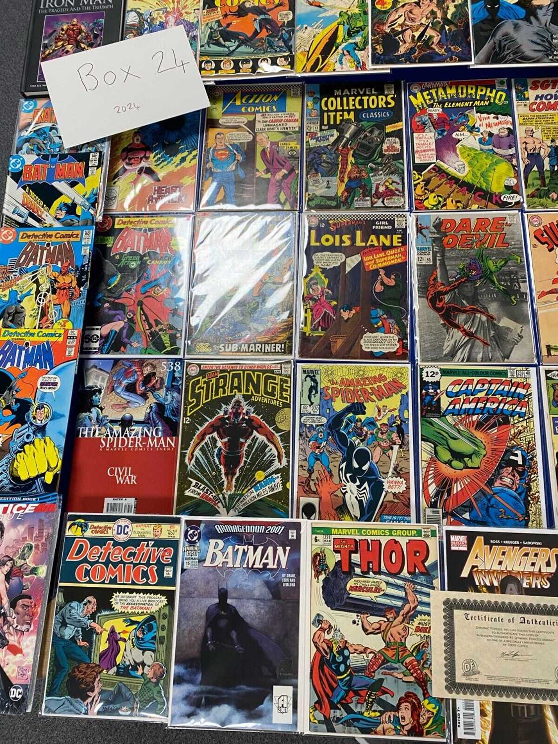 Approximately One Hundred and Sixty 1960's to Modern American Comic Books. To include comics by - Bild 5 aus 9