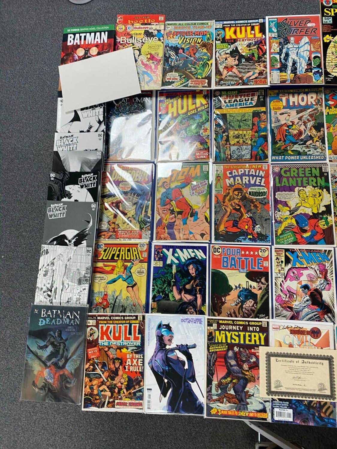 Approximately One Hundred and Sixty 1960's to Modern American Comic Books. To include comics by - Bild 2 aus 6