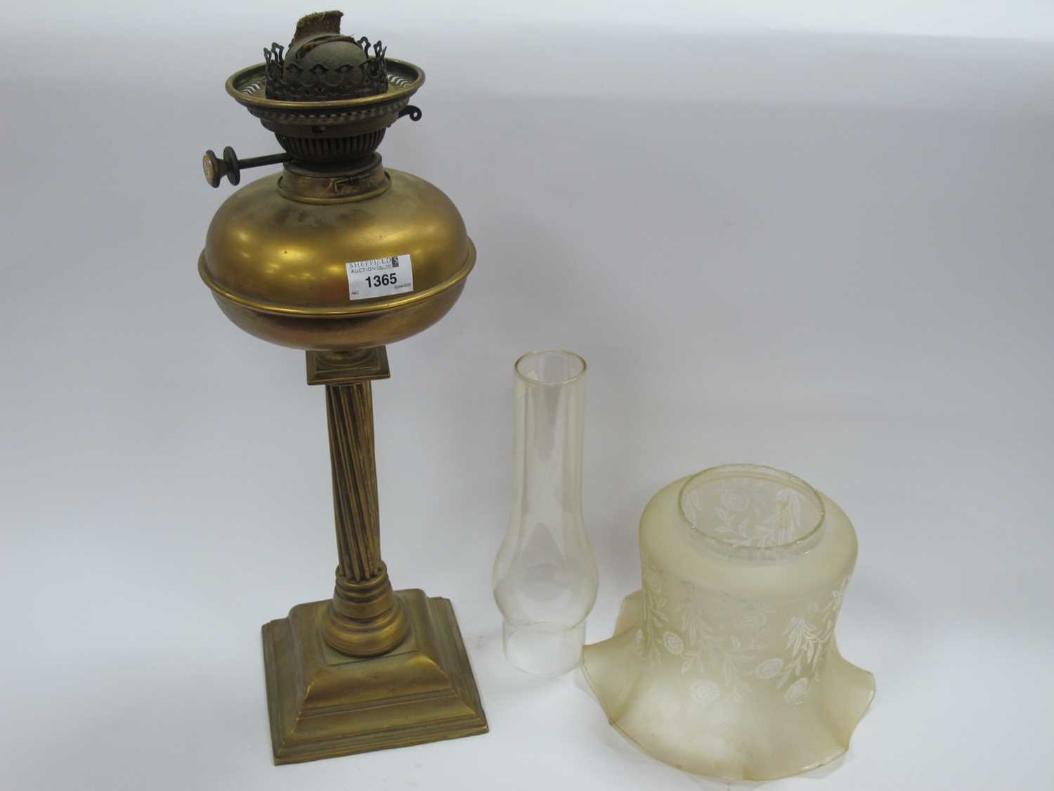 Hinks Oil Lamp, iron weighted, in brass with Wrythen column and stepped square base (shade