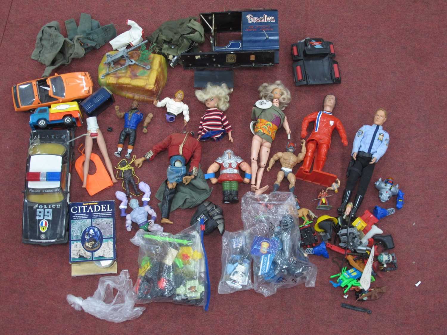 A Quantity of Action Figures, and similar items. - Image 2 of 4