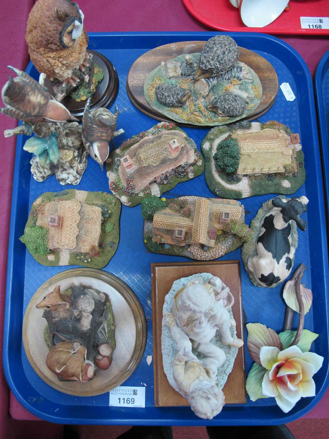 Italian Pottery Bird Group. Border Fine Arts and other resin groups:- One Tray