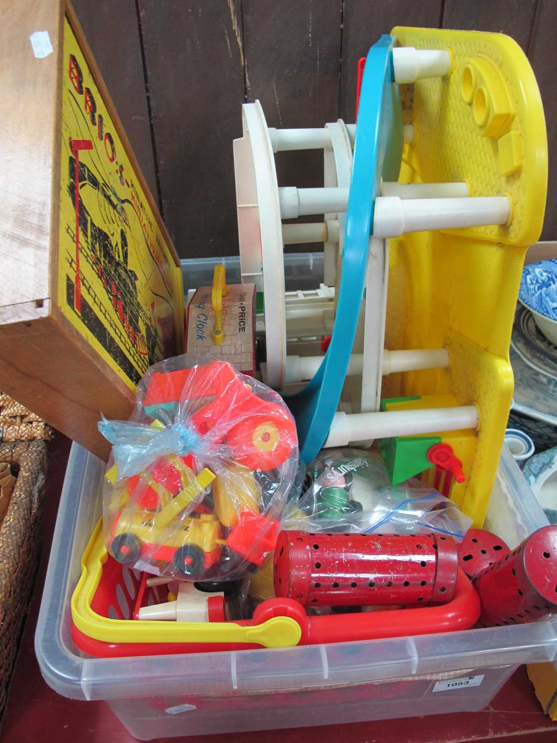 Meccano in Brio's Miniature Railway Box, Fisher Price teaching clock, Play Family garage, etc.