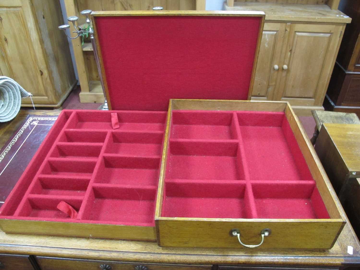 Large Oak Cutlery Box, with brass carry handles, inner tray and sectioned compartments, 15cm high,