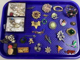 Assorted Costume Brooches, including filigree, decorative bangle; assorted dress rings.