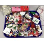 A Mixed Lot of Assorted Christmas Costume Jewellery, including brooches, etc :- One Tray