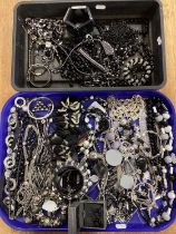 A Mixed Lot of Assorted Costume Jewellery, including bead necklaces, bracelets, etc.