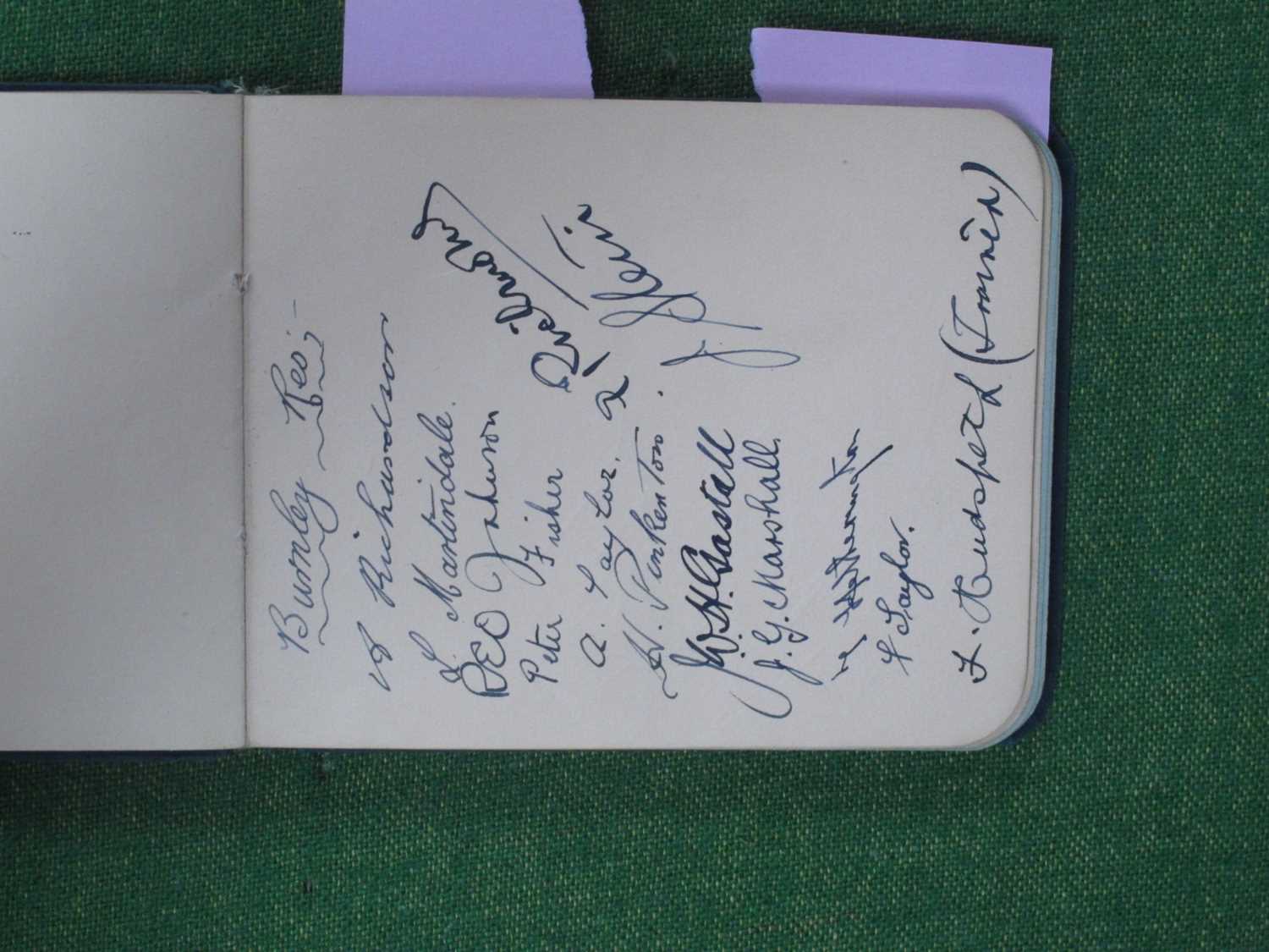 Autographs - Sheffield Wednesday 1937-8, including Hooper, Shiner, Millership. Reserves of - Bild 8 aus 11