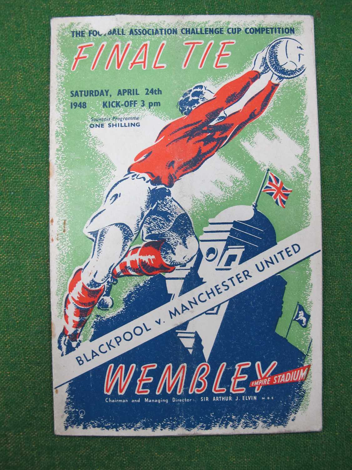 1948 F.A Cup Final Programme, Manchester United v. Blackpool (rusty staples, scuff to top)
