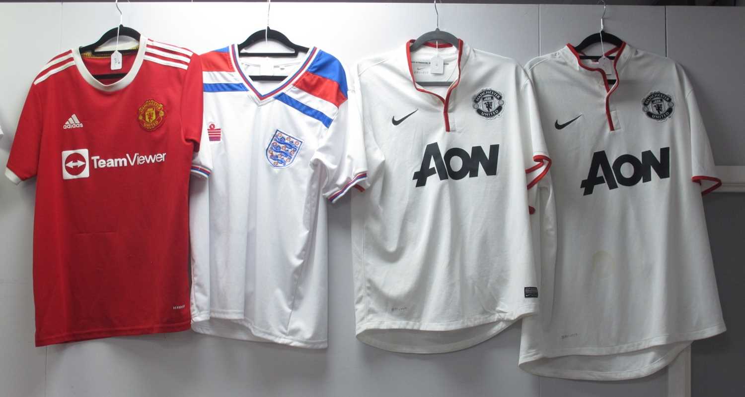 Manchester United Shirt, Adidas home with 'Team Viewer' logo size L. Nike white away with 'Aon' logo