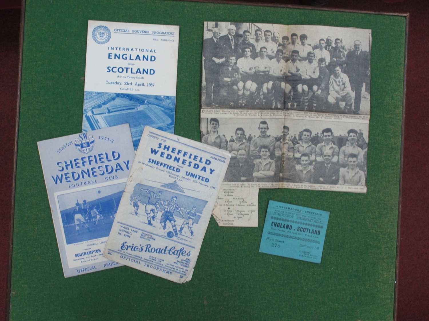 1949 Sheffield Wednesday v, Sheffield United Programme, for The County Cup Semi-Final (grubby),