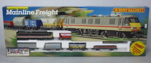 A Hornby 'OO' Gauge/4mm Ref No R692 "Mainline Freight" Boxed Train Set, comprising, a Class 90 Bo-Bo