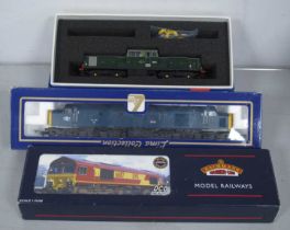 A Dapol 'OO' Gauge/4mm Ref No 17071 Class 17 Bo-Bo Diesel Locomotive, BR green R/No D8612, plus a