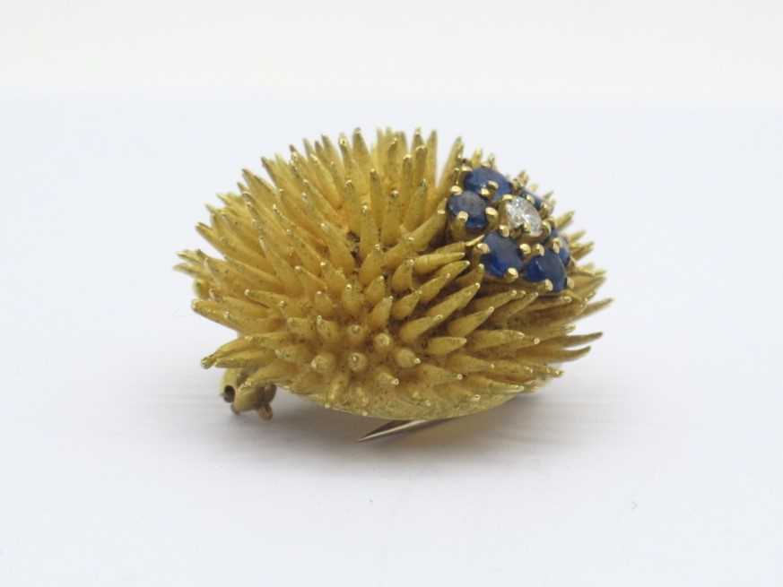 Tiffany & Co; A Novelty Vintage Sea Urchin Brooch, with claw set sapphire and diamond flowerhead - Image 5 of 7