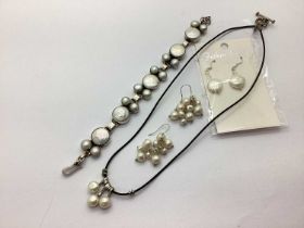 A Modern Pearl Bracelet, to hook fastener stamped "925"; a fresh water pearl necklace, to T-bar
