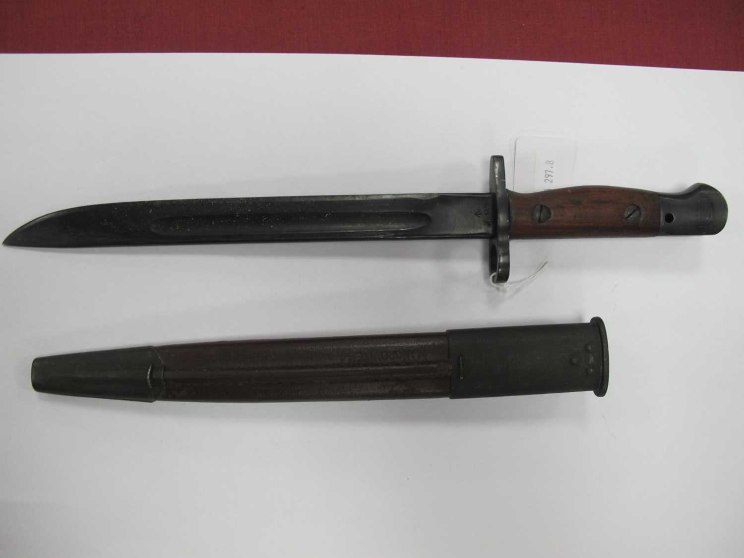 WWII Australian 1907 Pattern Short Bayonet, with various marks on blade including year '45', - Image 3 of 12