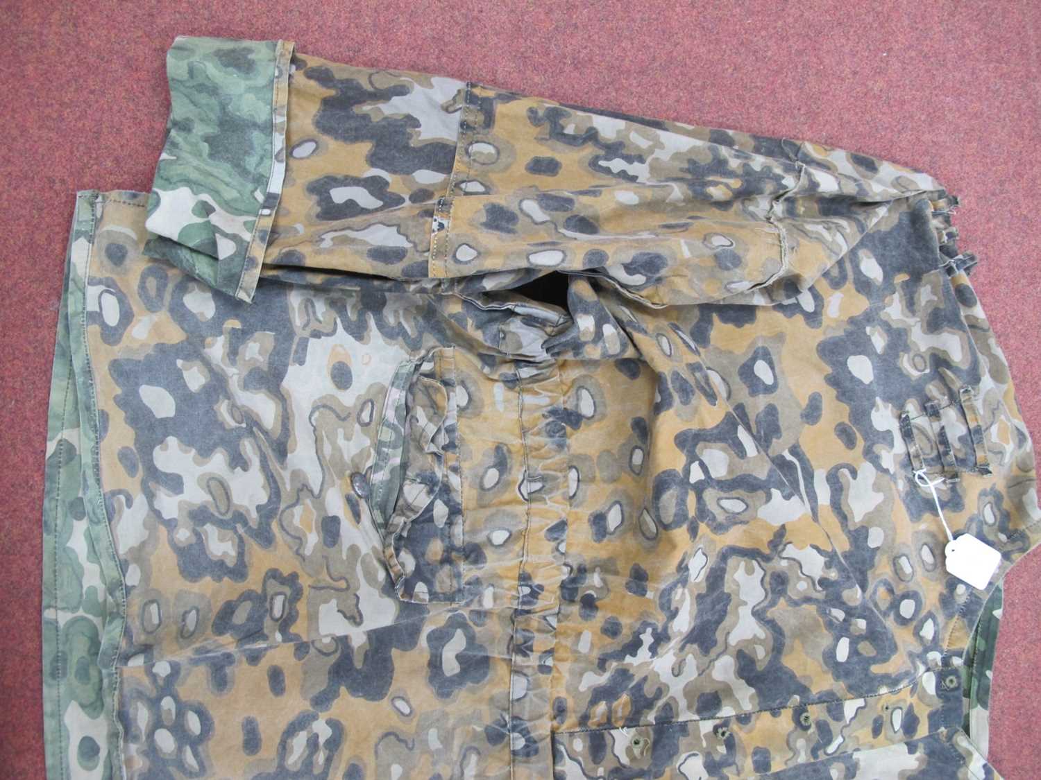 WWII Third Reich German Waffen SS Style Camouflage Smock. Due to the nature of these items we - Image 10 of 18