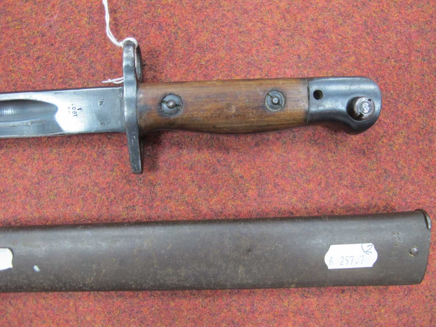 WWII Australian 1907 Pattern Bayonet, with various marks on blade including Year '42', - Image 11 of 11