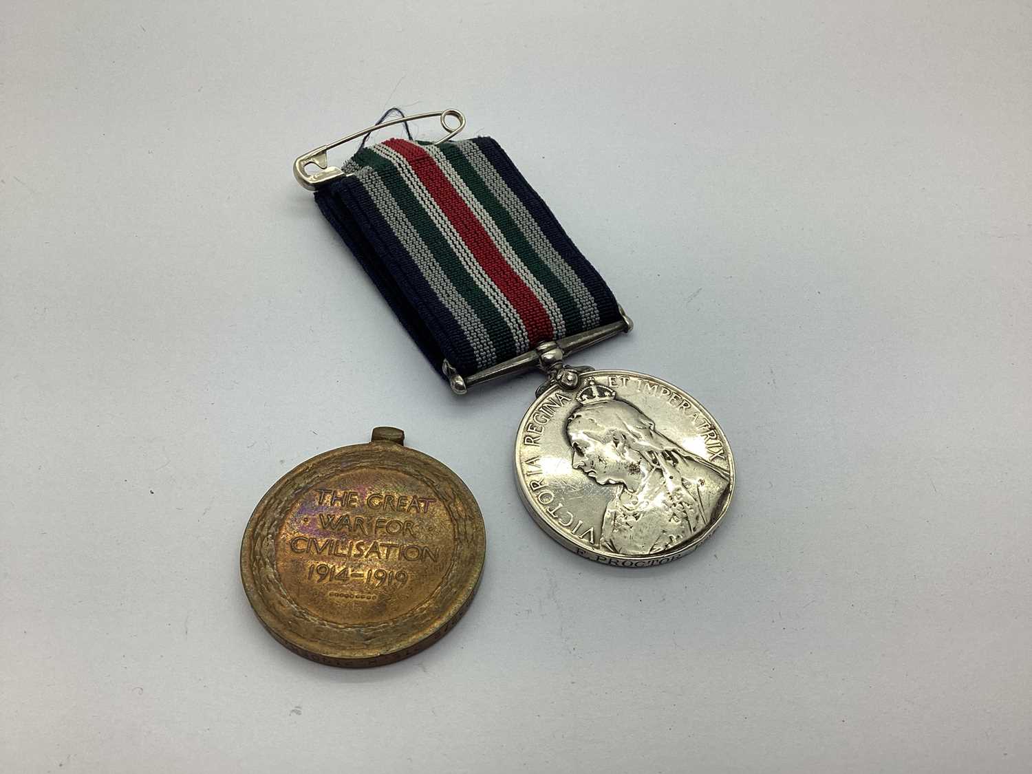 Boxer Rebellion China War Medal 1900 (incorrect ribbon), awarded to F. Proctor PTE RMLI plus WWI - Image 2 of 2