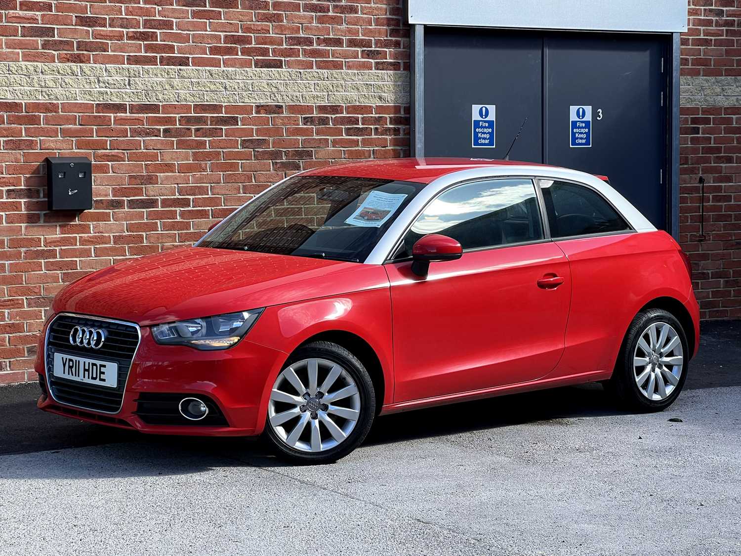 2011 [YR11 HDE] Audi A1 1.4 TFSI (petrol) Sport 3-door hatchback in red, 6-speed manual gearbox, - Image 3 of 7