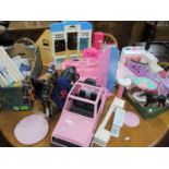 Sindy Horses, Palitoy Pippa Horse and horse jumping poles (incomplete), Sindy Jeep, and a large