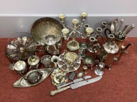 Assorted Plated Ware, including a hallmarked silver Fiddle pattern caddy spoon (Joseph Willmore,