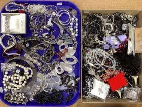 A Quantity of Costume Jewellery, in hues of red, black and white, to include Aurora Borealis bead