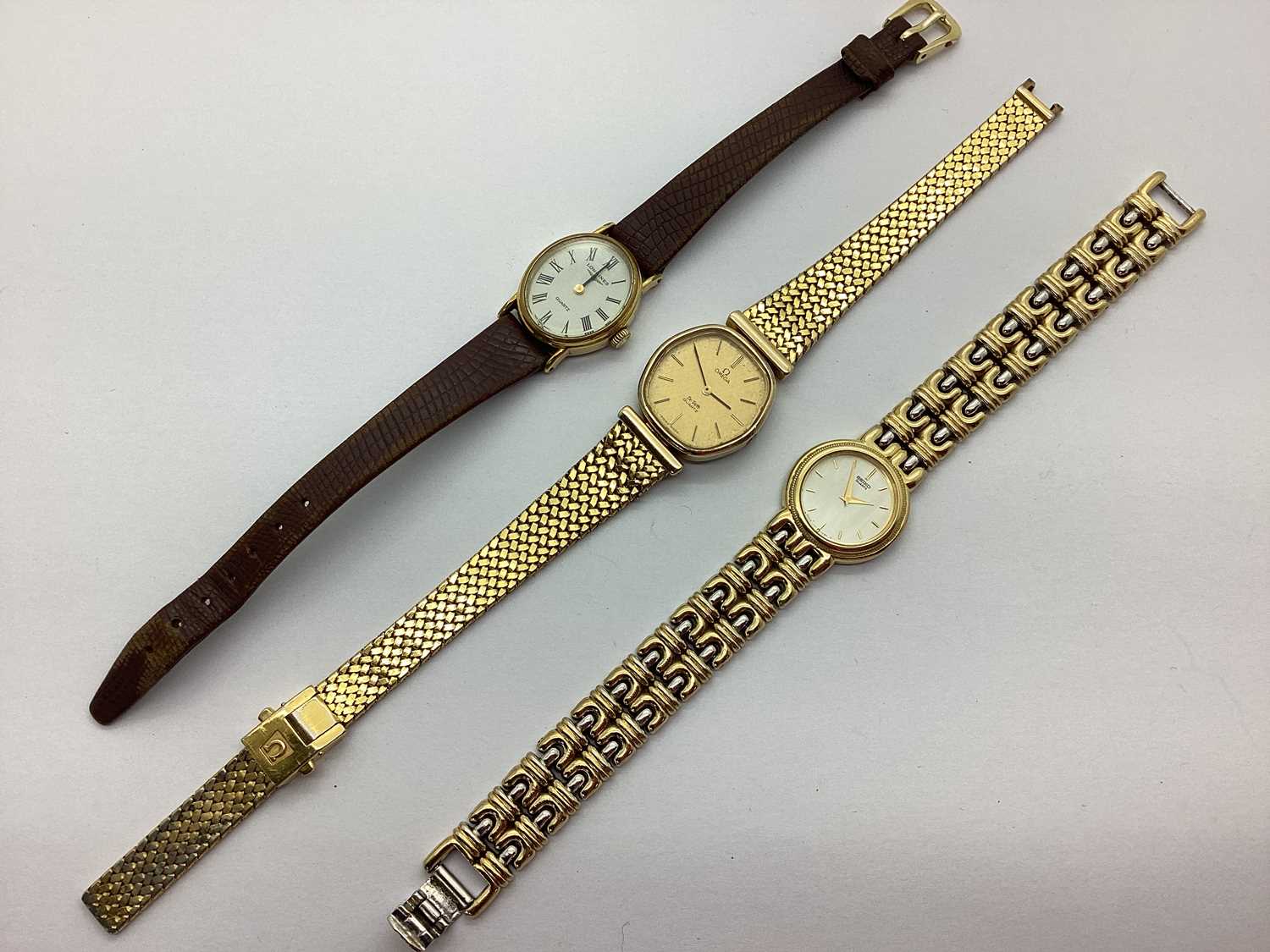 Omega; A DeVille Quartz Ladies Wristwatch, the shaped dial with line markers, to integral textured
