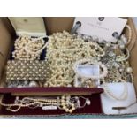 An Assortment of Imitation Pearl Bead Jewellery, to include knotted opera length necklace, fringed