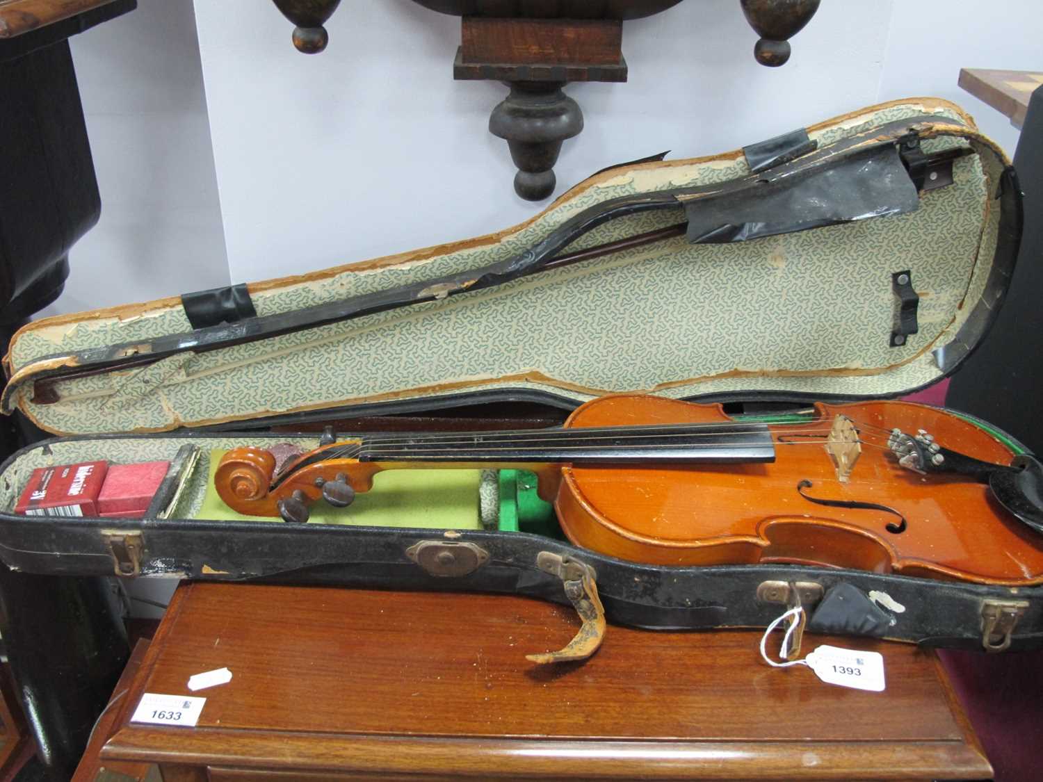 Chinese Violin Sweet Tone, with an earlier bow, accessories and case.