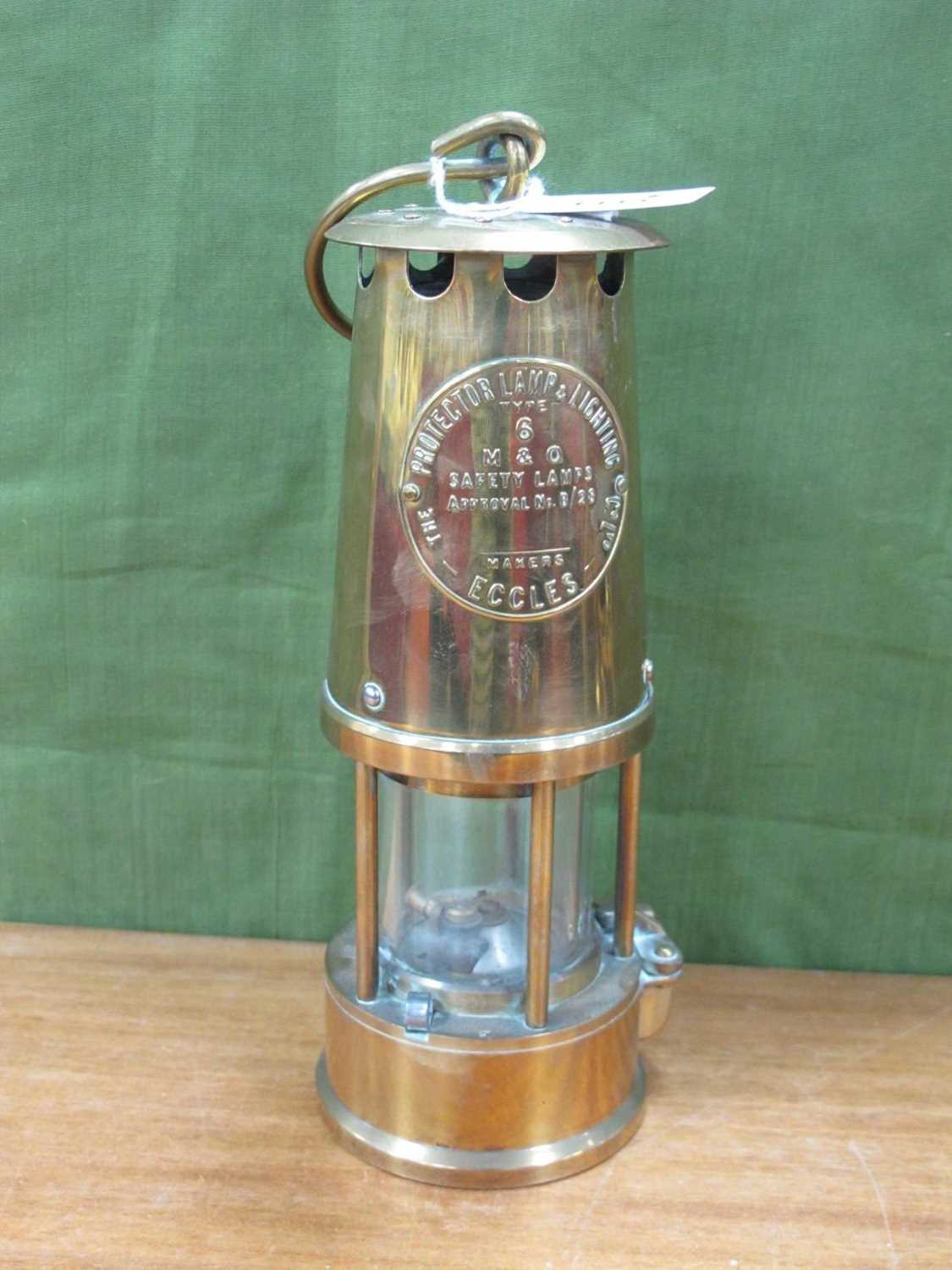 Eccles Brass Mining Lamp, type 6 approval no N/28/, 25cm high.