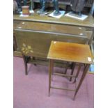 Arts & Crafts Early XX Century Mahogany Sutherland Table, the drop leaves inlaid with stylised