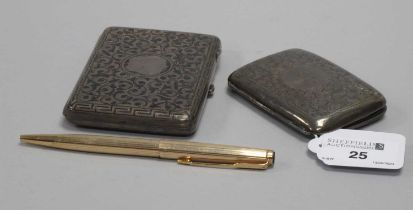 A Russian Cigarette Case, stamped makers mark and "84", of rectangular form, allover niello scroll