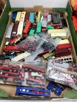 Diecast 1:76 and similar trackside vehicles, metal and plastic, loose, playworn approx. 60
