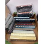 OO gauge coaches, loose, playworn approx. 20 by Hornby and others.