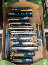 OO gauge HST 125 dummy power units and coaches, untested. (13)