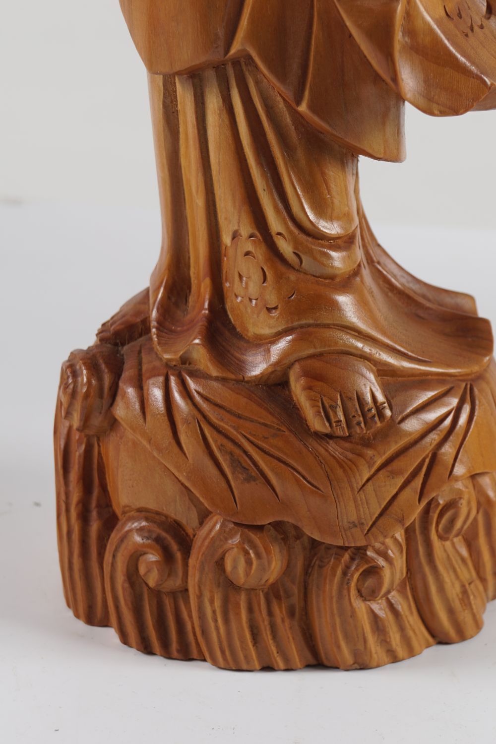 CHINESE CARVED WOOD SCULPTURE - Image 3 of 4