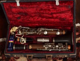 CASED CLARINET