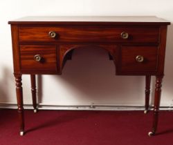 REGENCY MAHOGANY KNEEHOLE DESK