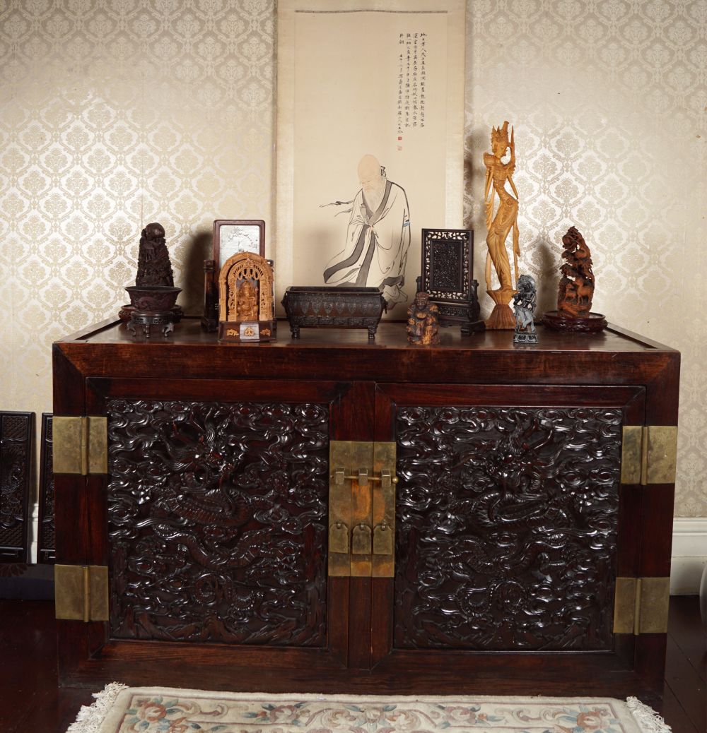 CHINESE QING DYNASTY HARDWOOD PALACE CABINET