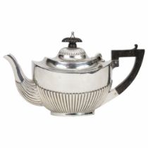 BACHELOR'S TEAPOT