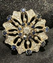 18 CT. SAPPHIRE & DIAMOND BROOCH