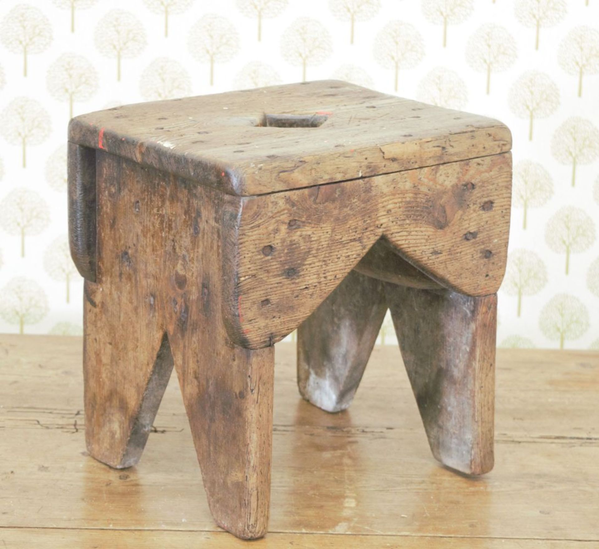 19TH-CENTURY ASH MILK STOOL