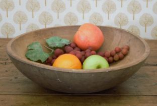 19TH-CENTURY SYCAMORE TREEN BUTTER BOWL