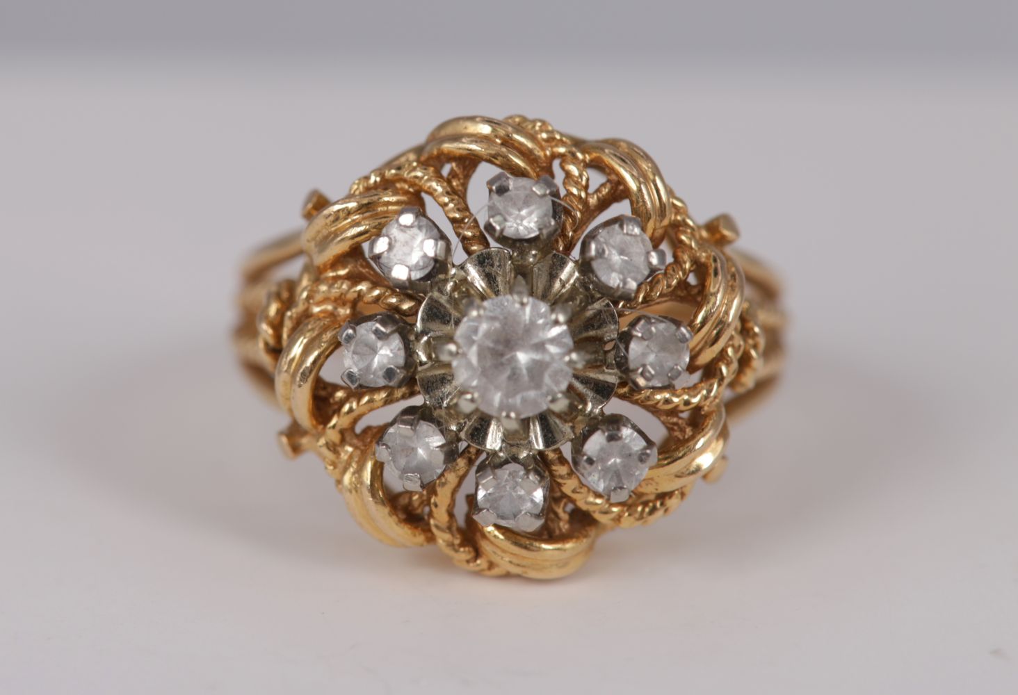 18K YELLOW GOLD & 20K PLATINUM FLOWER RING