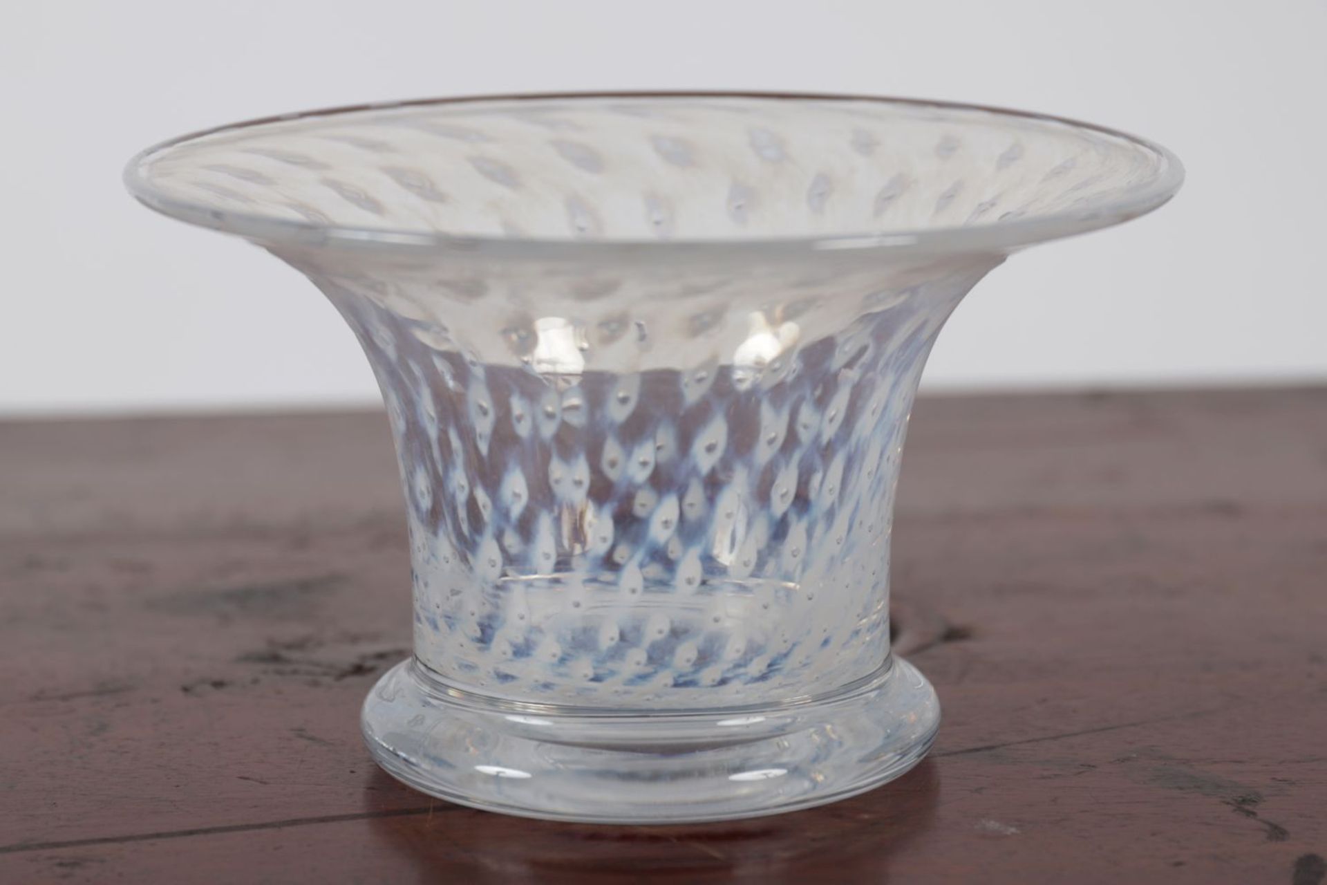 BERTIL VALLIEN DESIGNED GLASS VASE - Image 2 of 3